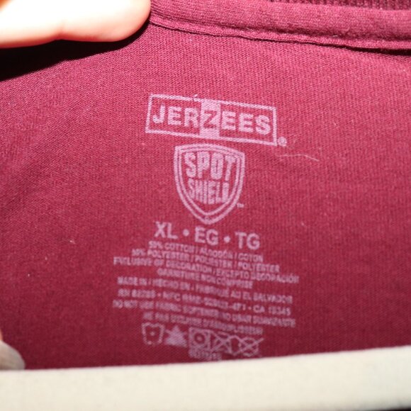 Maroon Collared T-shirt Polo Size XL Saginaw Chippewa Indian Tribe of Michigan - Picture 4 of 6